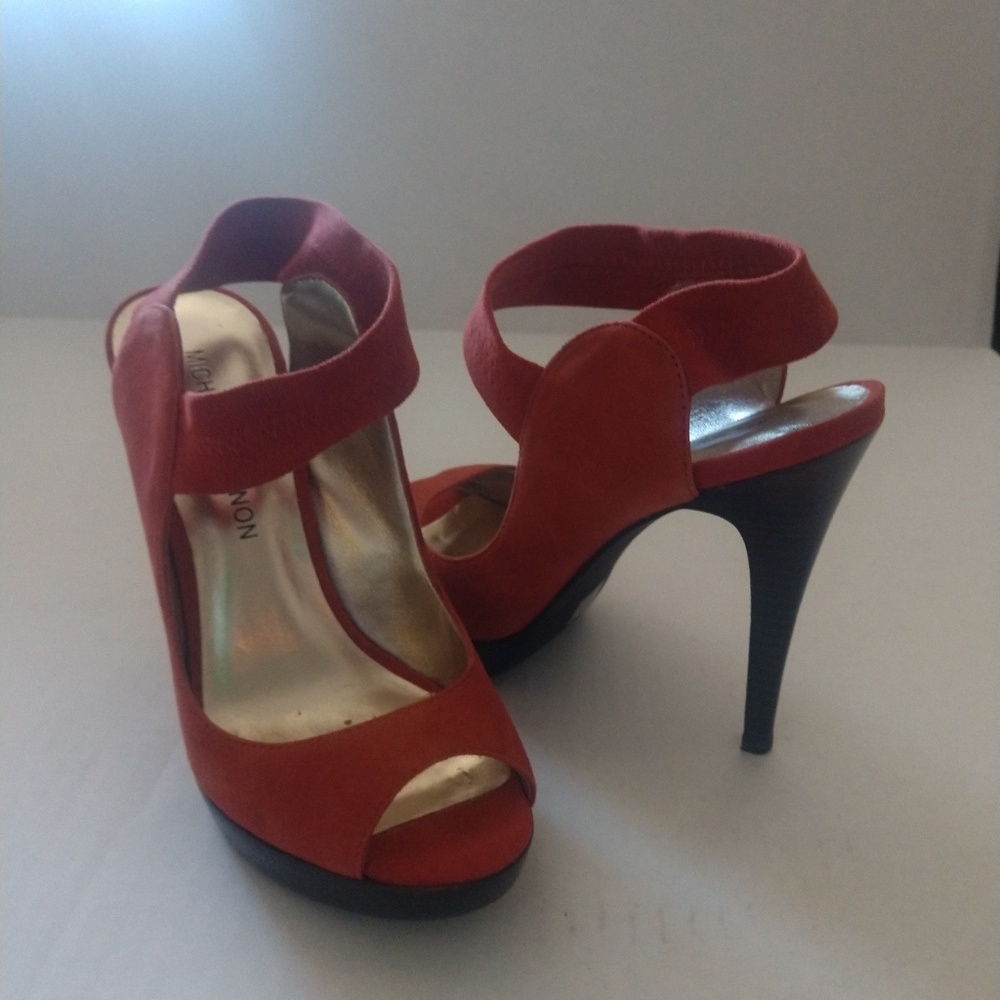 Michael Shannon Size 7 1/2M 5" High Heals